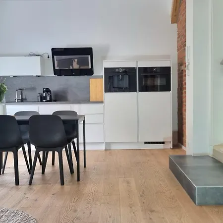 4 Zimmerwohnung In 公寓