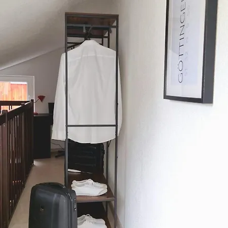 4 Zimmerwohnung In 公寓 *