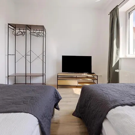 4 Zimmerwohnung In *