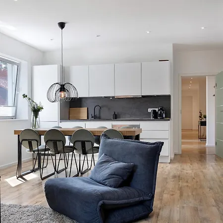 4 Zimmerwohnung In *
